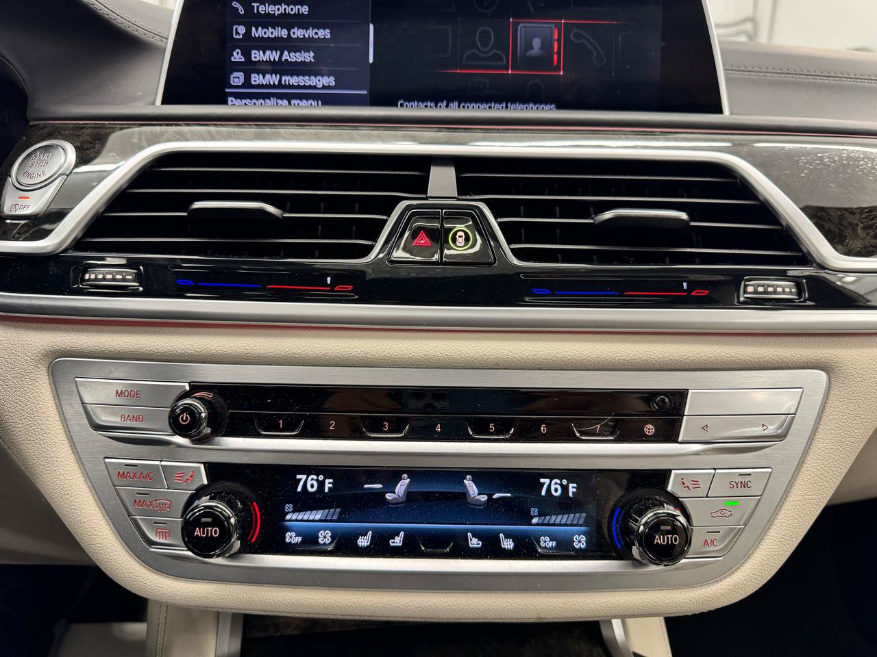 Used 2021 BMW 750i xDrive w/ Executive Package AWD/4WD image 29