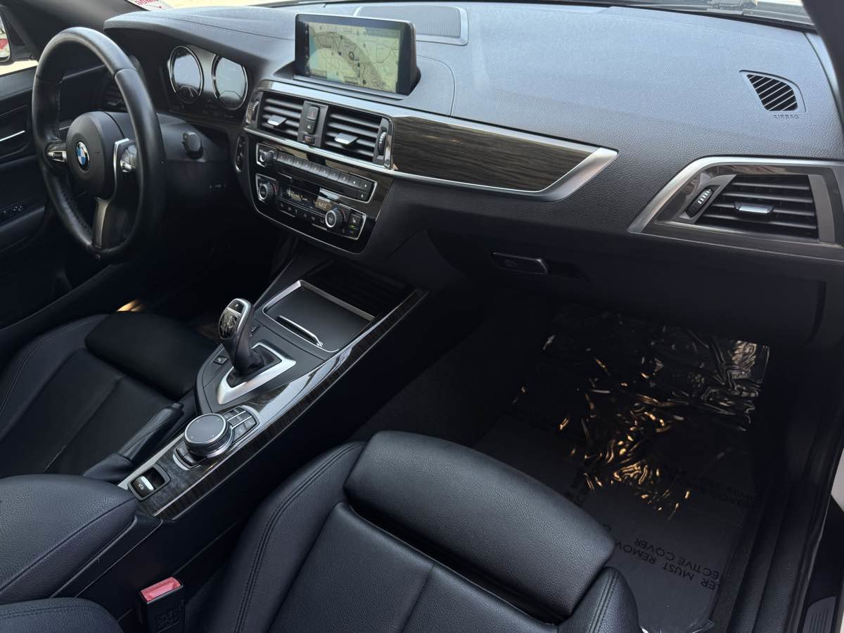Used 2018 BMW 230i Convertible w/ M Sport Package RWD image 22