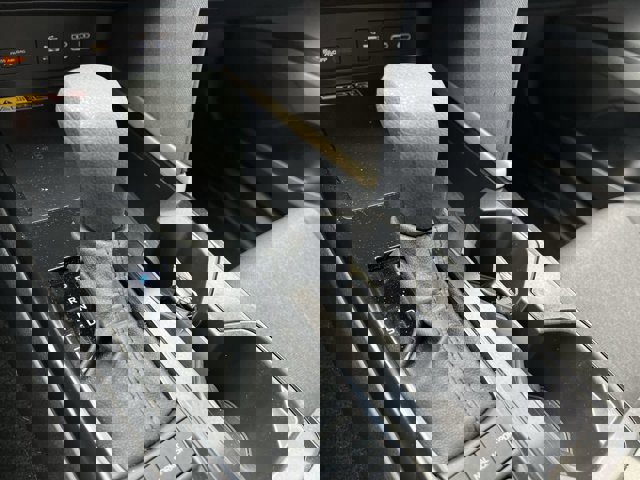 Used 2025 Toyota Camry LE w/ Convenience Package FWD image 16