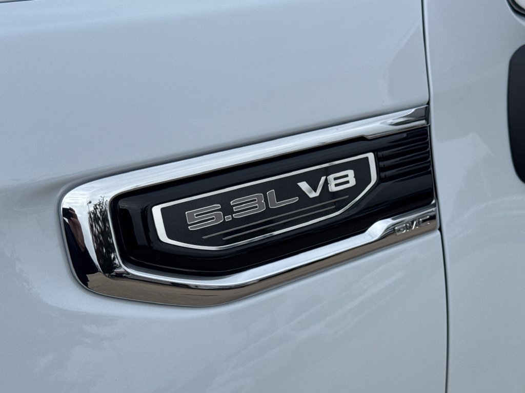 New 2026 GMC Sierra 1500 SLT w/ SLT Premium Plus Package AWD/4WD image 15