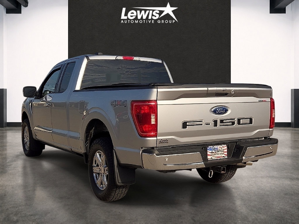 Used 2022 Ford F150 XLT w/ Equipment Group 302A High AWD/4WD image 3