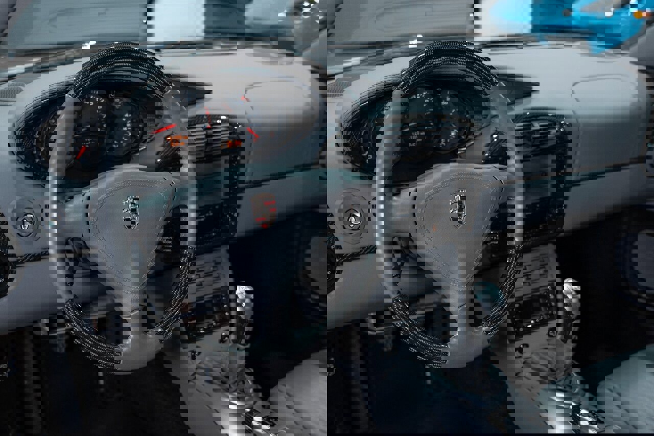 Used 2001 Porsche 911 Turbo image 49