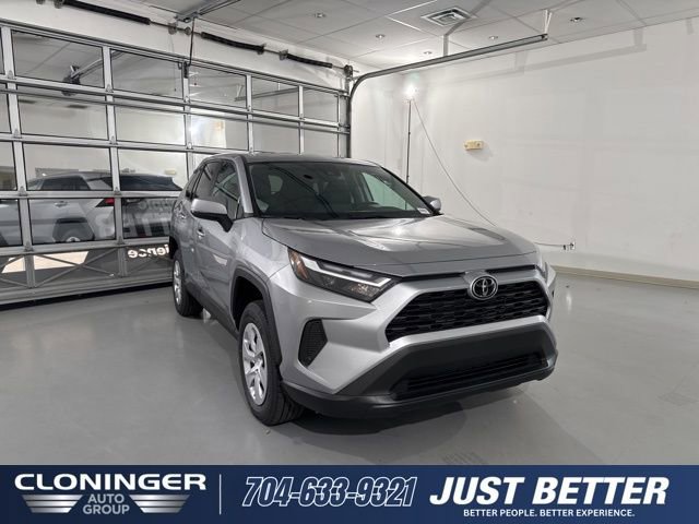 New 2025 Toyota RAV4 LE