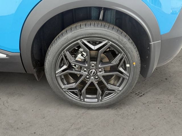 New 2026 Nissan Kicks SR AWD/4WD image 9