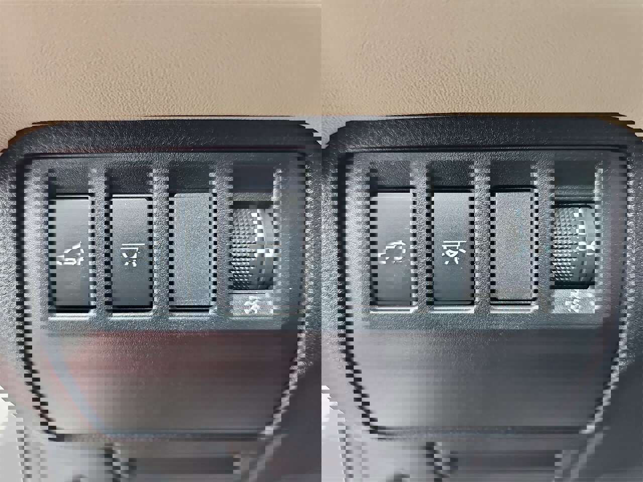 Certified 2025 Subaru Ascent Limited image 28