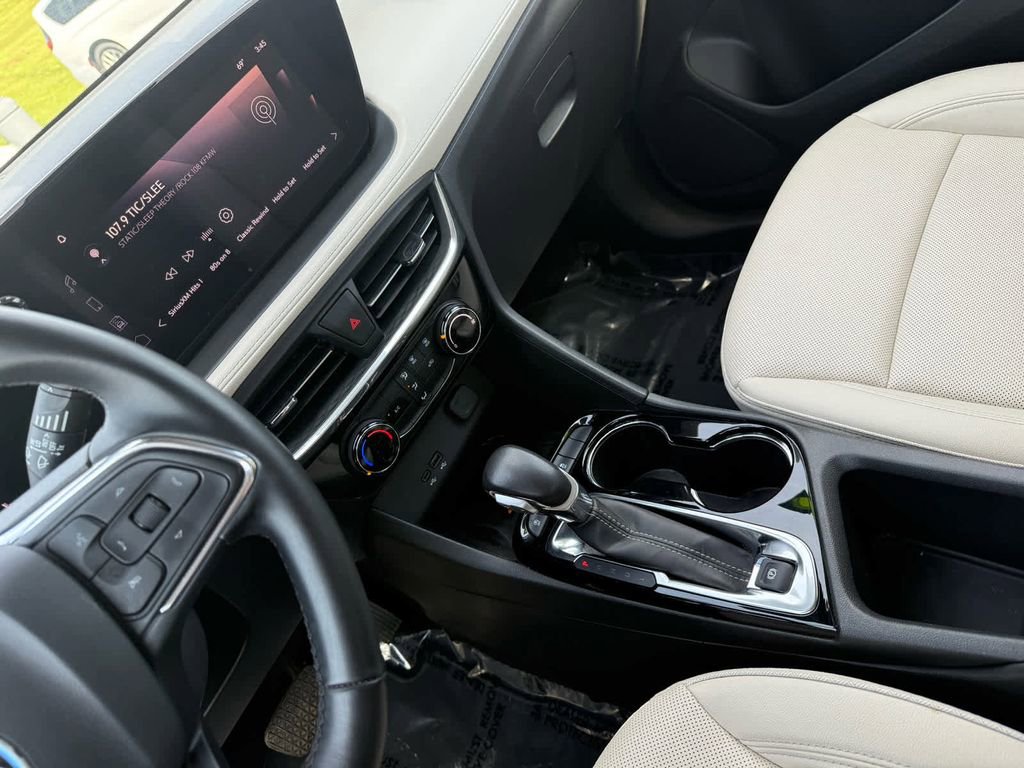 Used 2024 Buick Encore GX Sport Touring w/ Advanced Technology Package image 22