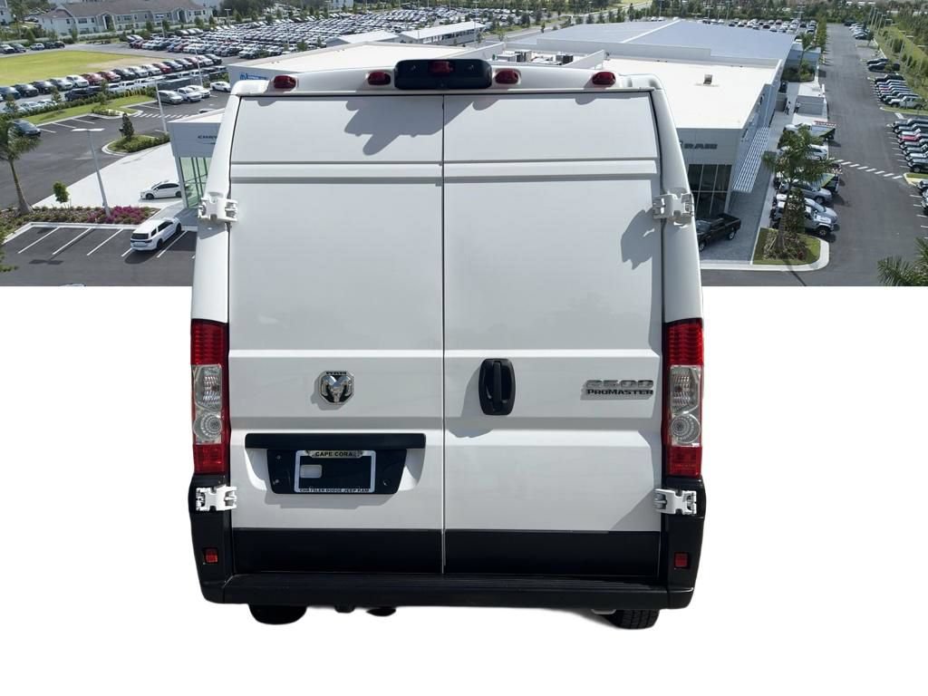 Used 2023 RAM ProMaster 2500 FWD image 6