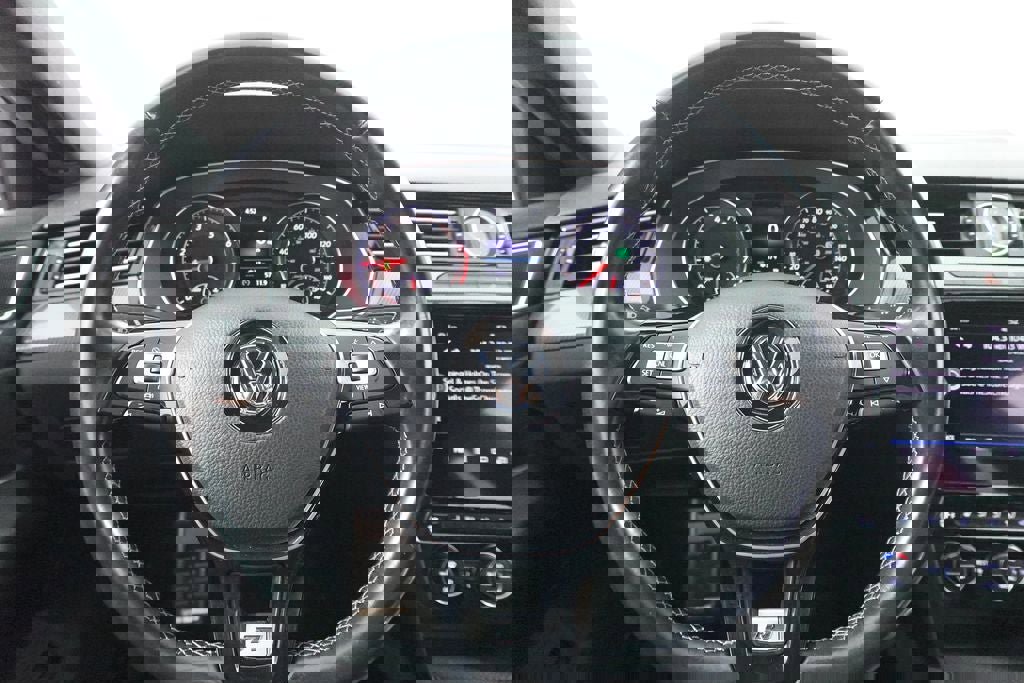 Used 2019 Volkswagen Arteon SE image 14