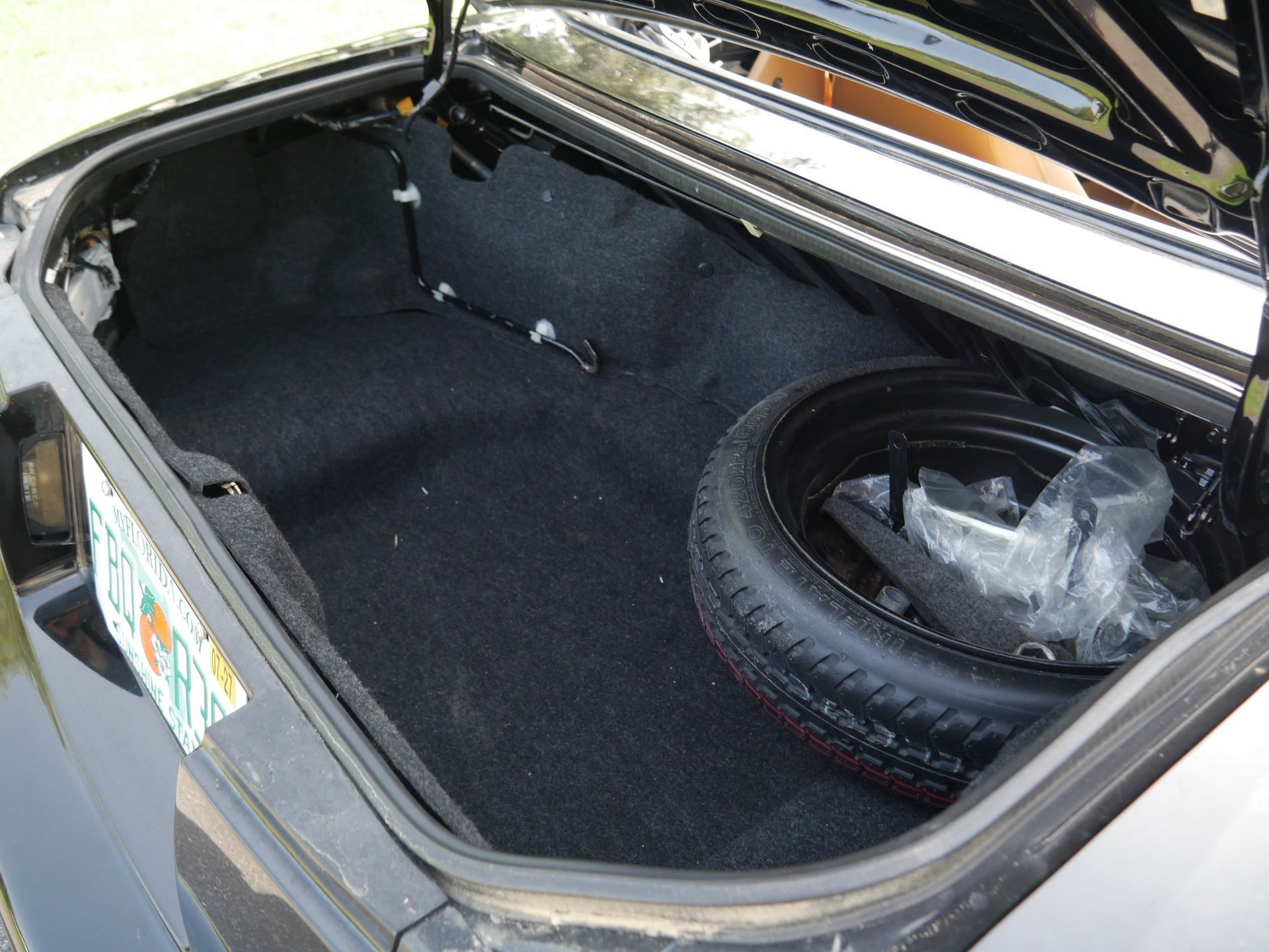 Used 1997 MAZDA MX-5 Miata RWD image 67