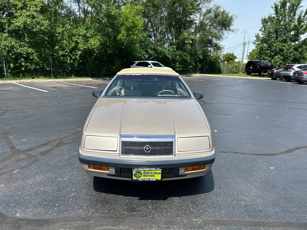 Used 1992 Chrysler LeBaron LX FWD image 2