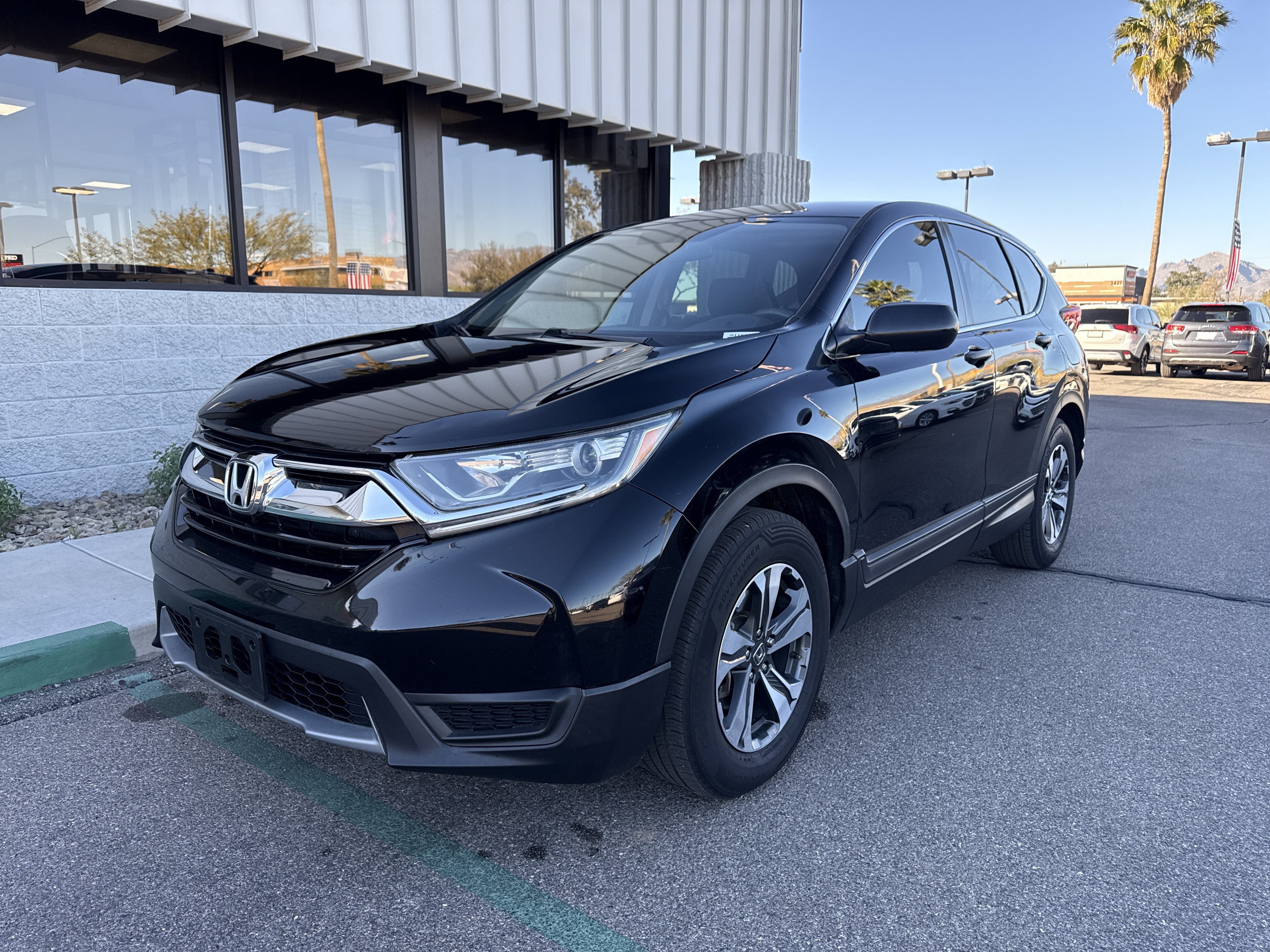 Used 2019 Honda CR-V LX image 5
