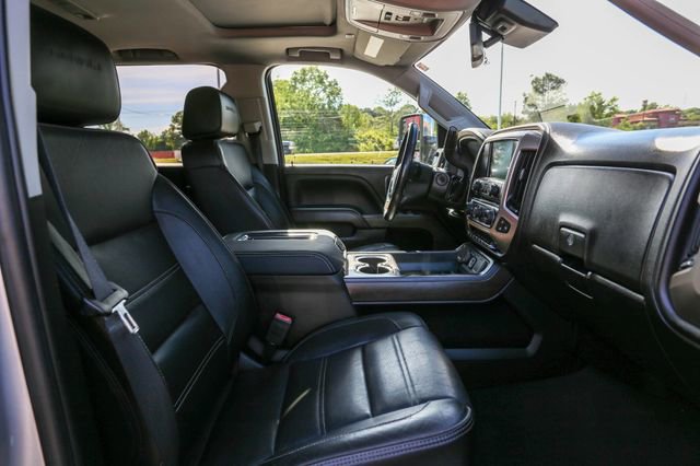 Used 2019 GMC Sierra 2500 Denali w/ Duramax Plus Package AWD/4WD image 20