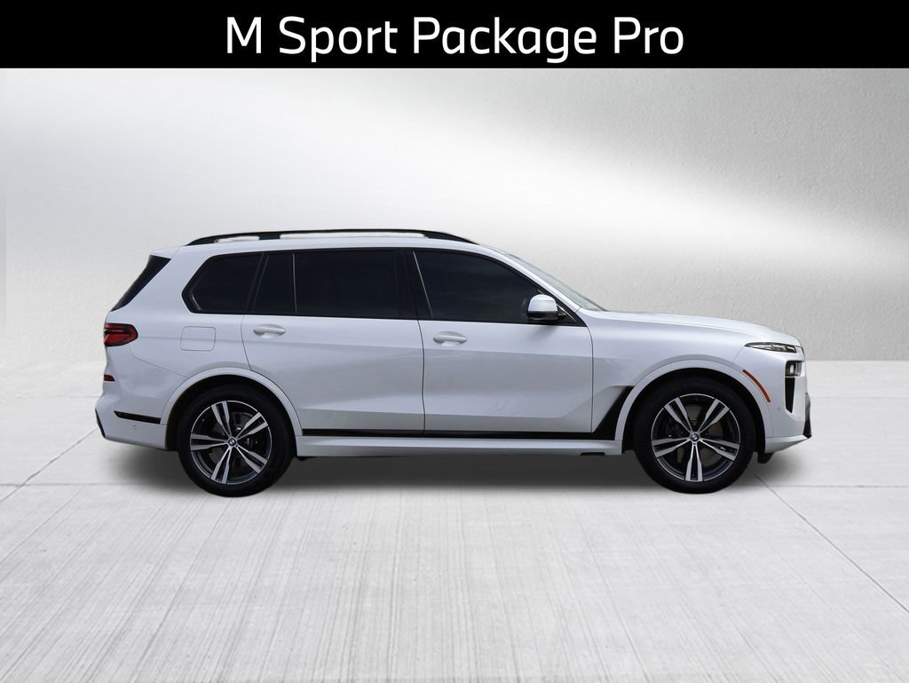 Certified 2024 BMW X7 xDrive40i w/ M Sport Package image 6