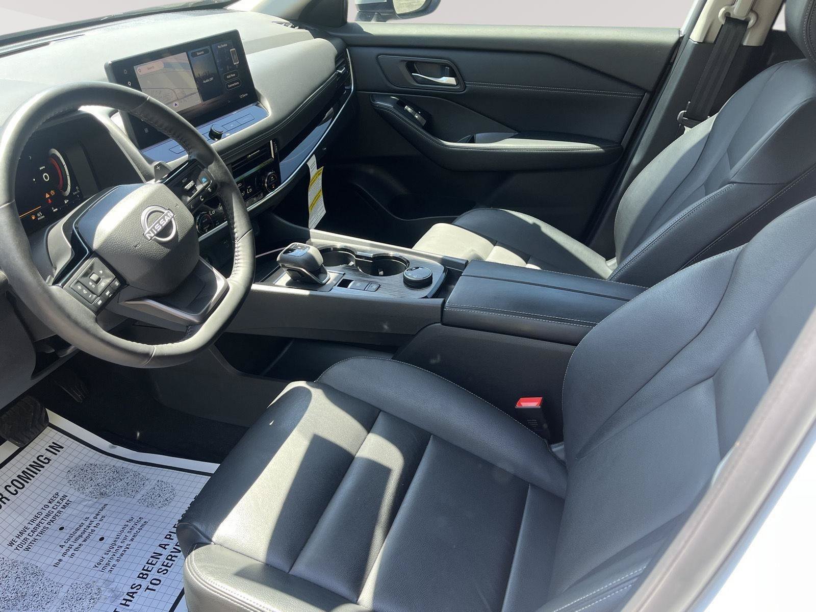 Certified 2025 Nissan Rogue SL w/ SL Premium Package AWD/4WD image 22