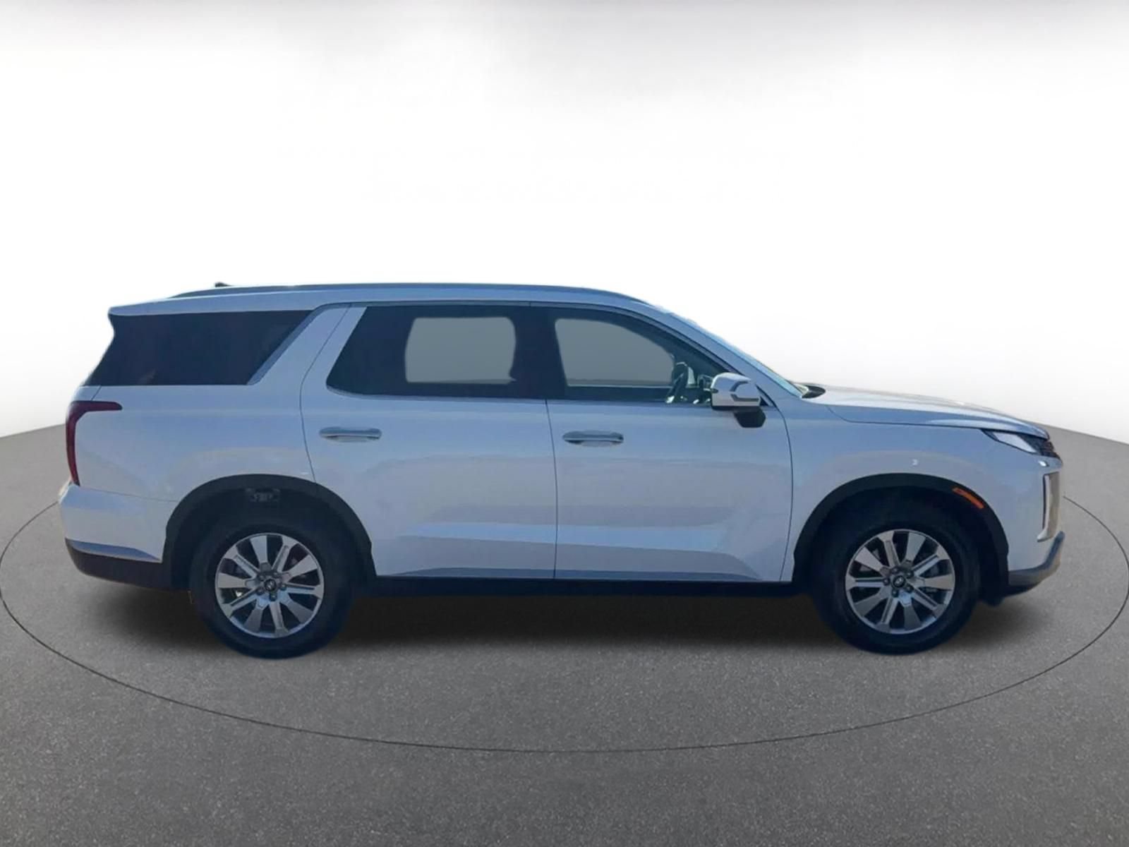Used 2025 Hyundai Palisade SEL FWD image 16