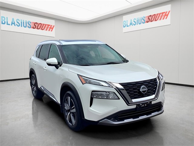 Used 2022 Nissan Rogue SL