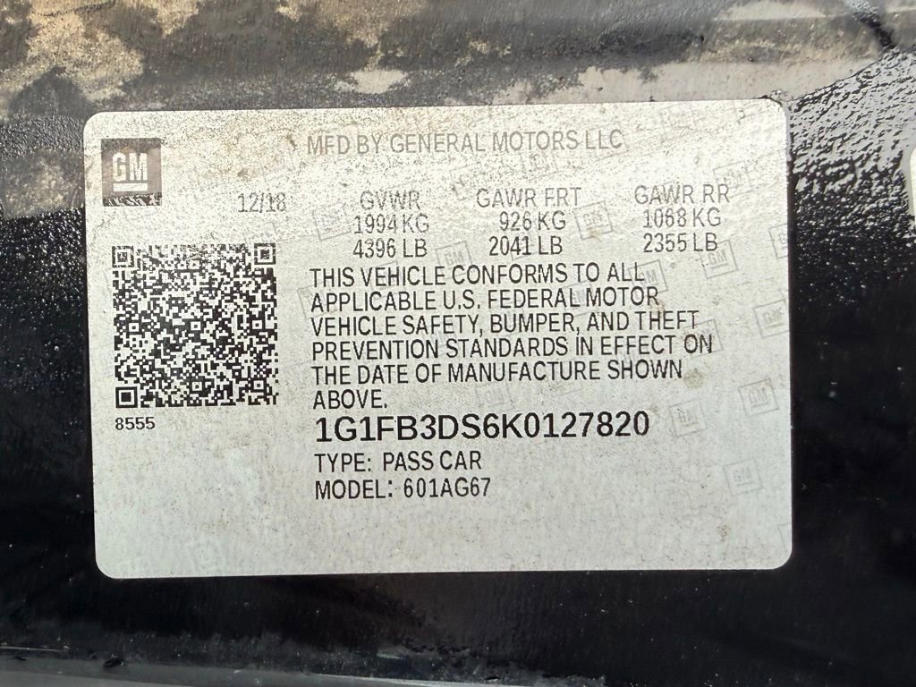 Used 2019 Chevrolet Camaro LT RWD image 31