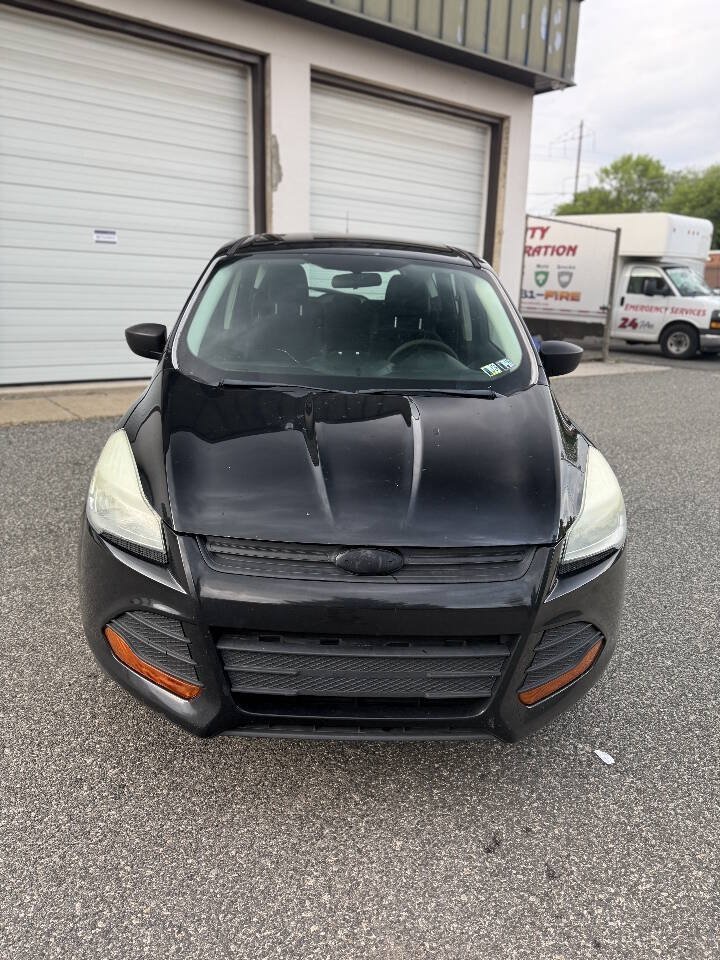 Used 2014 Ford Escape S FWD image 10