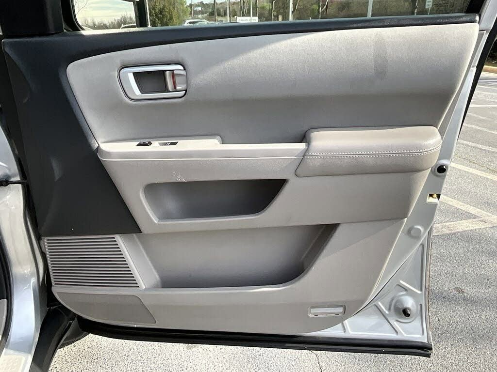 Used 2011 Honda Pilot EX image 13