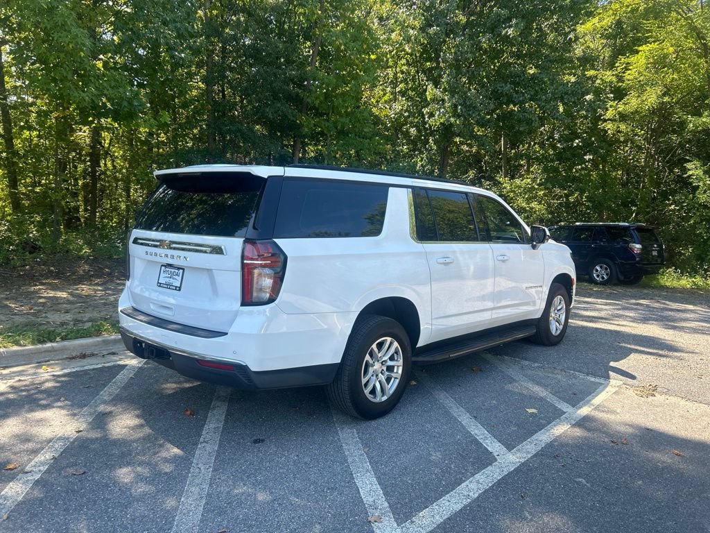 Used 2022 Chevrolet Suburban 2WD image 6