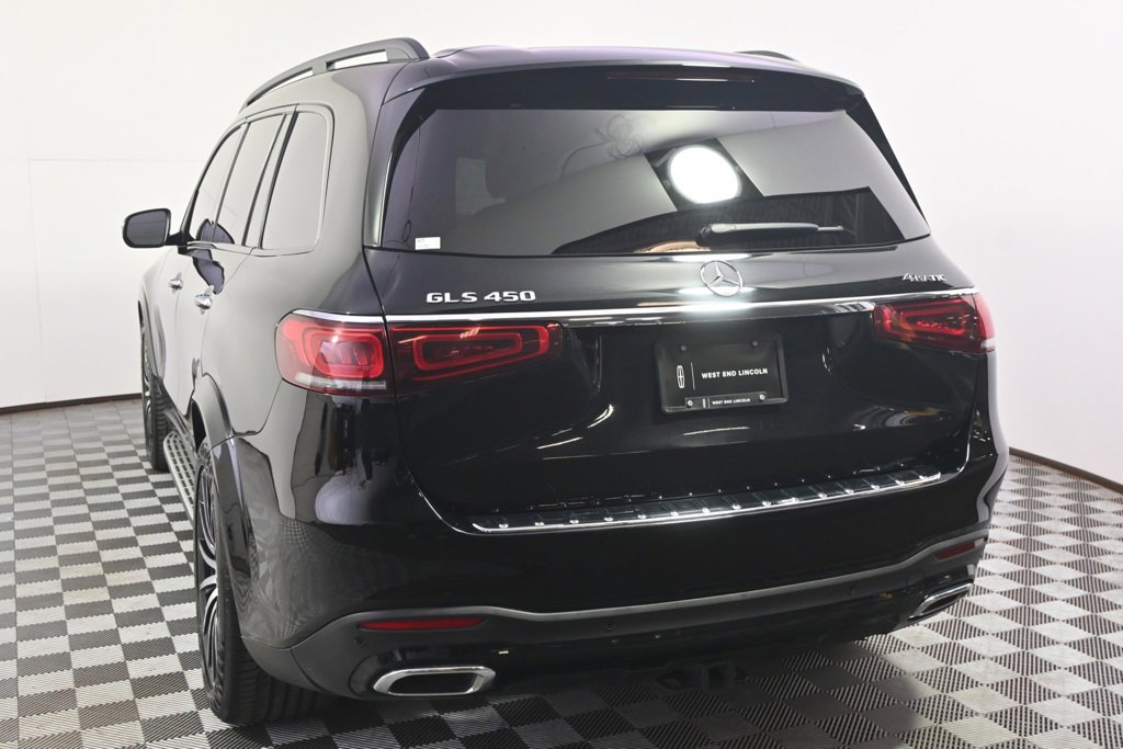 Used 2022 Mercedes-Benz GLS 450 4MATIC image 4