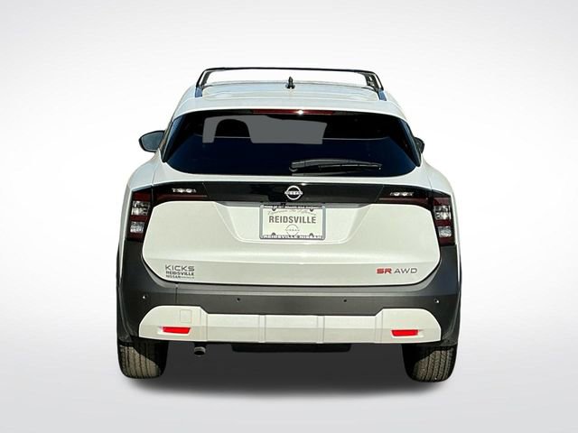 New 2026 Nissan Kicks SR w/ Cold Weather Package image 6