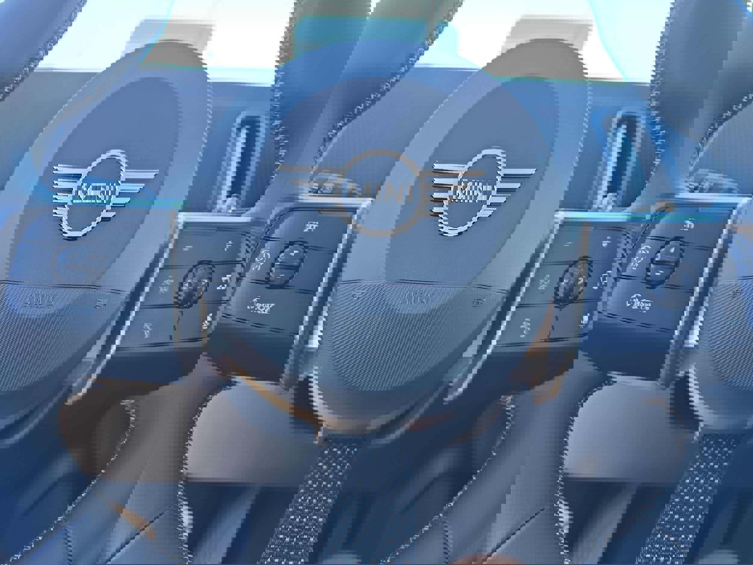 Certified 2025 MINI Cooper Countryman S image 22