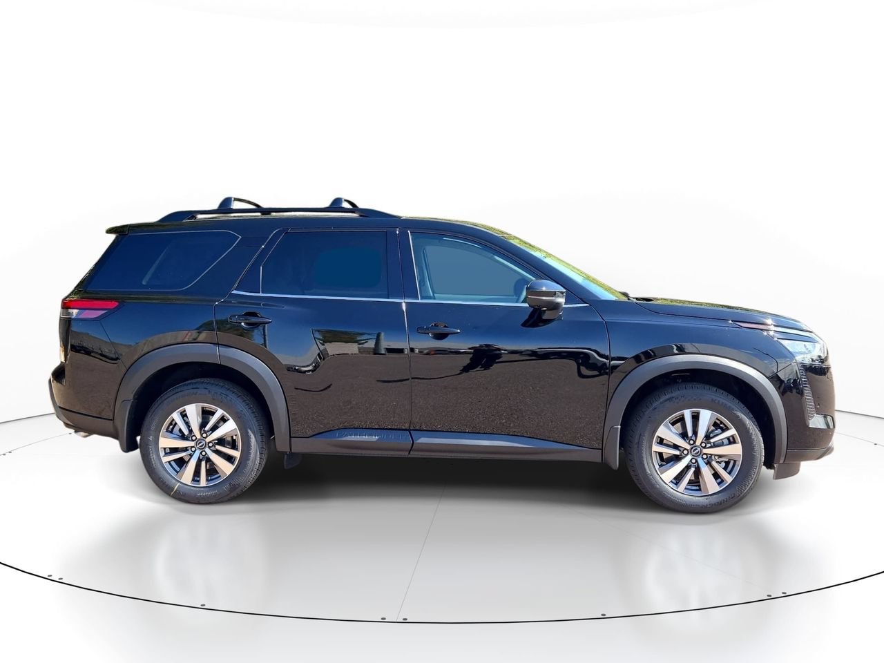 New 2026 Nissan Pathfinder SL FWD image 4