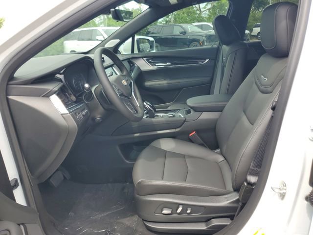 New 2026 Cadillac XT5 Premium Luxury w/ Driver Assist Package FWD image 8