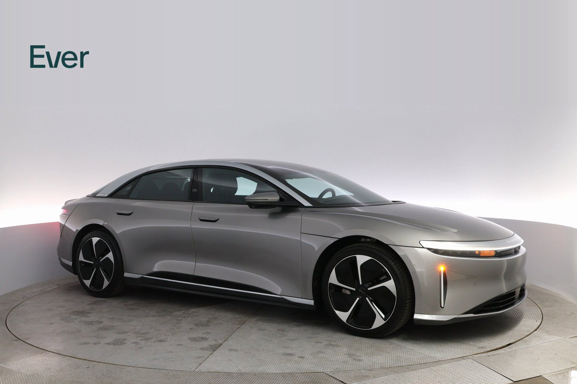 Used 2023 Lucid Air Touring image 5