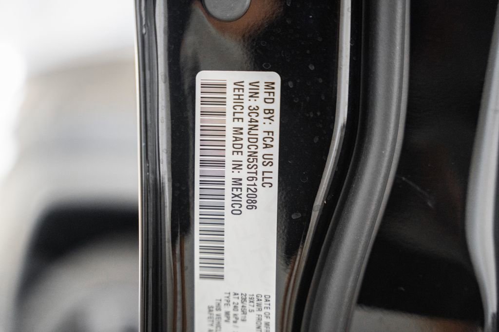 New 2025 Jeep Compass Limited w/ Sun & Sound Group image 39