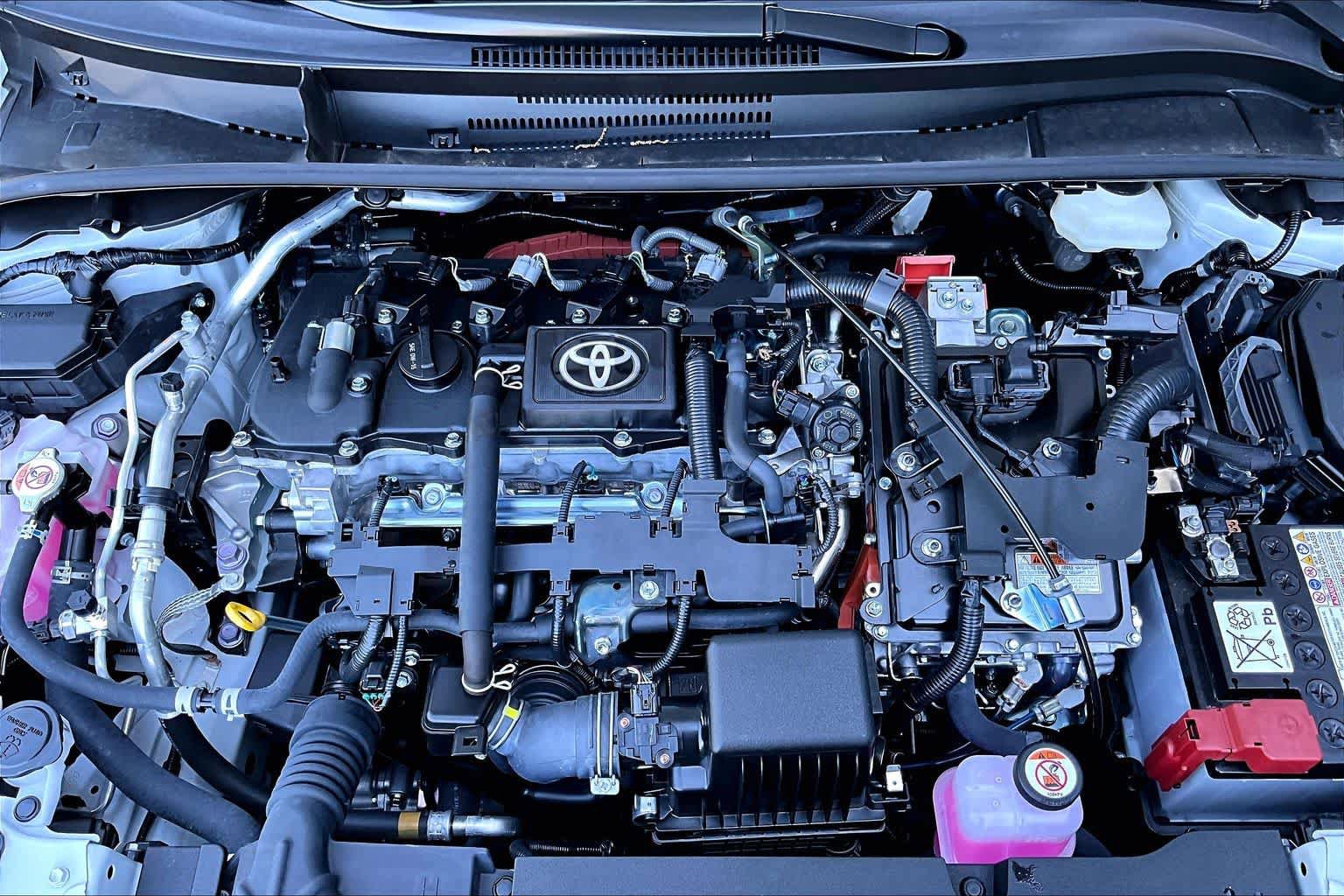 Certified 2025 Toyota Corolla SE FWD image 31
