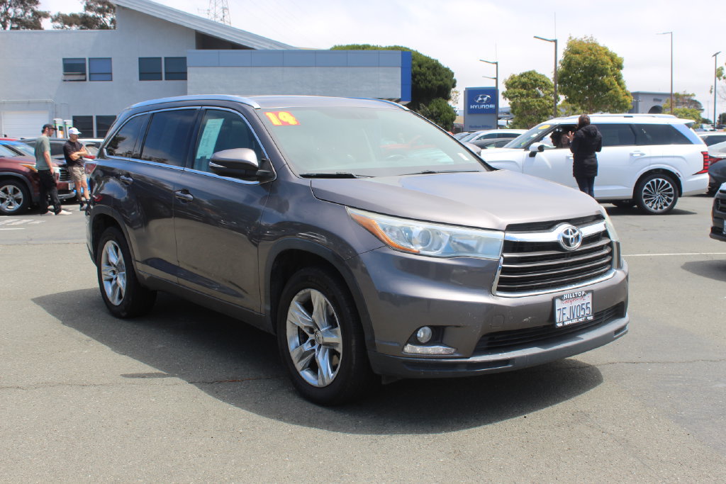 Used 2014 Toyota Highlander Limited FWD image 5