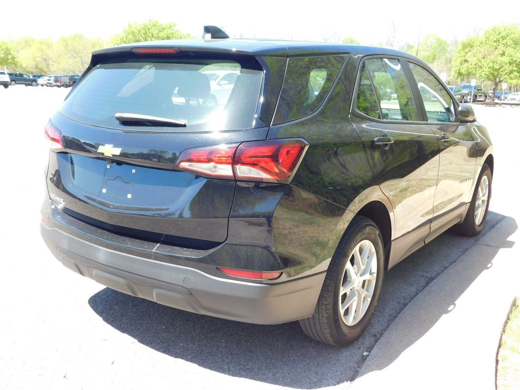 Certified 2024 Chevrolet Equinox LS image 4