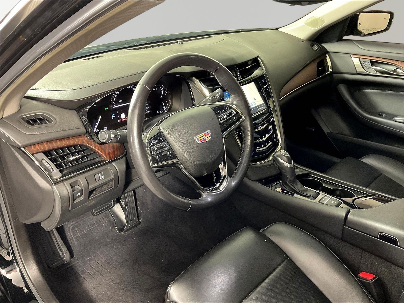 Used 2018 Cadillac CTS Luxury AWD/4WD image 17