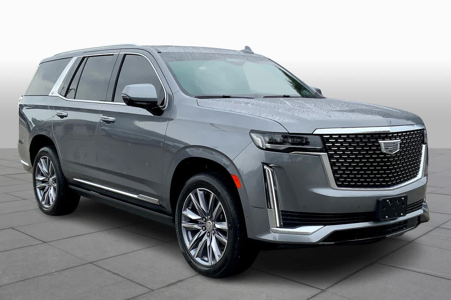 Used 2021 Cadillac Escalade Premium Luxury w/ Driver Assist Tech Package AWD/4WD image 3