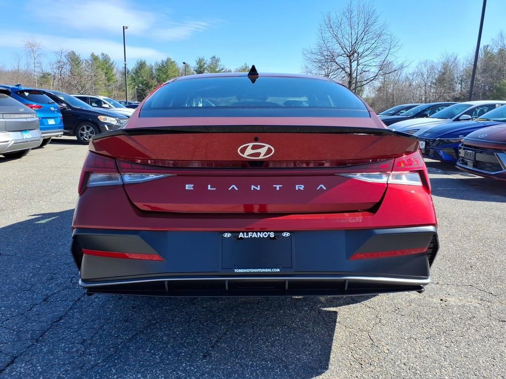 New 2026 Hyundai Elantra SEL Sport Premium w/ Cargo Package FWD image 5