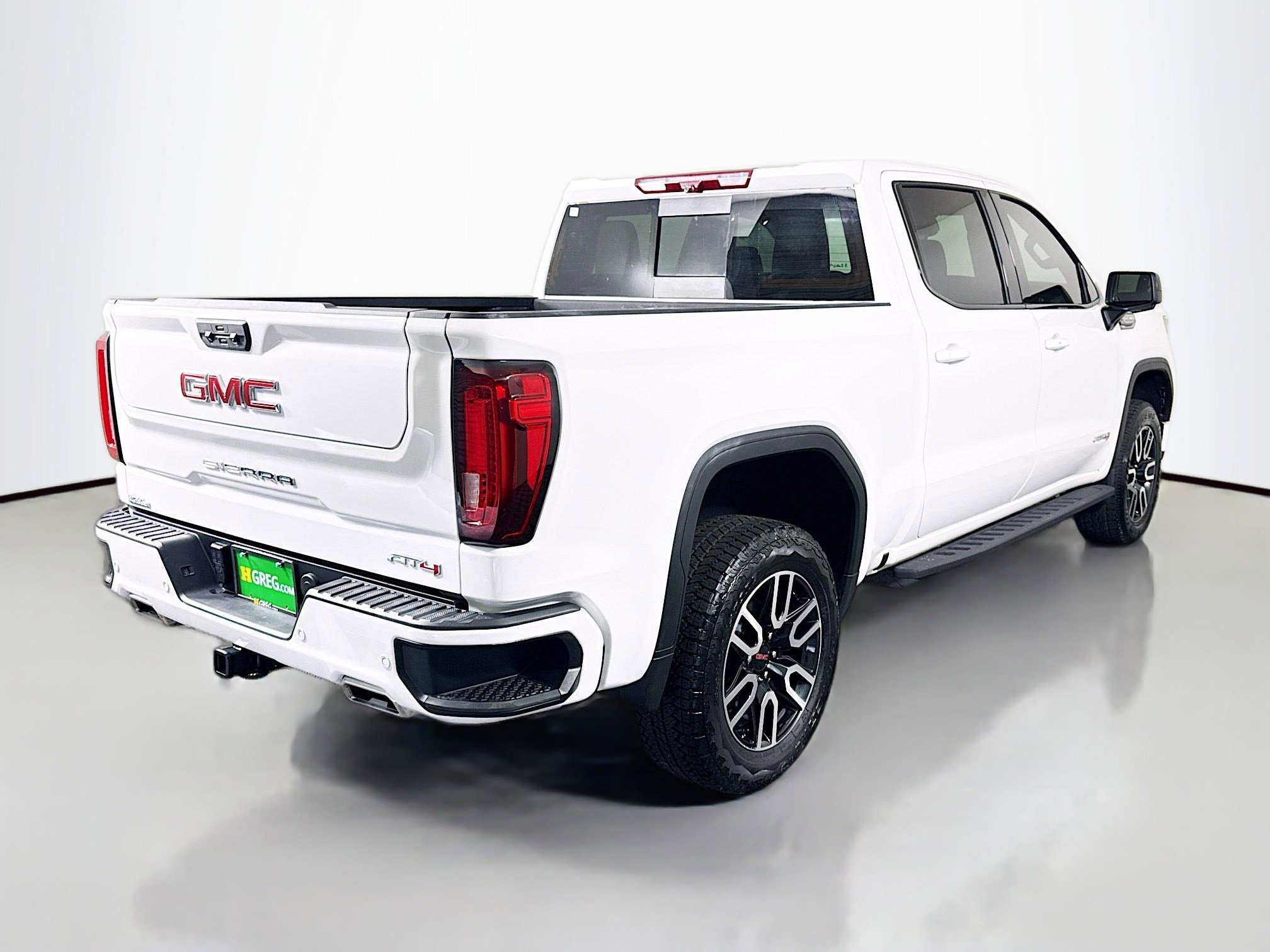Used 2025 GMC Sierra 1500 AT4 w/ AT4 Premium Package image 10