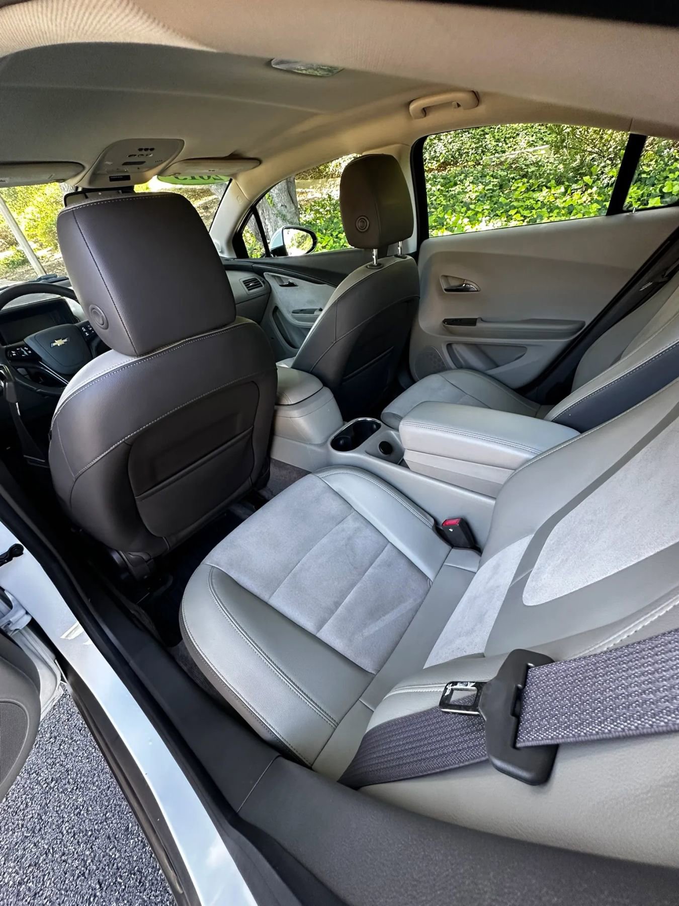 Used 2013 Chevrolet Volt Premium w/ Premium Trim Package FWD image 19