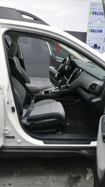 Used 2021 Subaru Outback Premium image 18