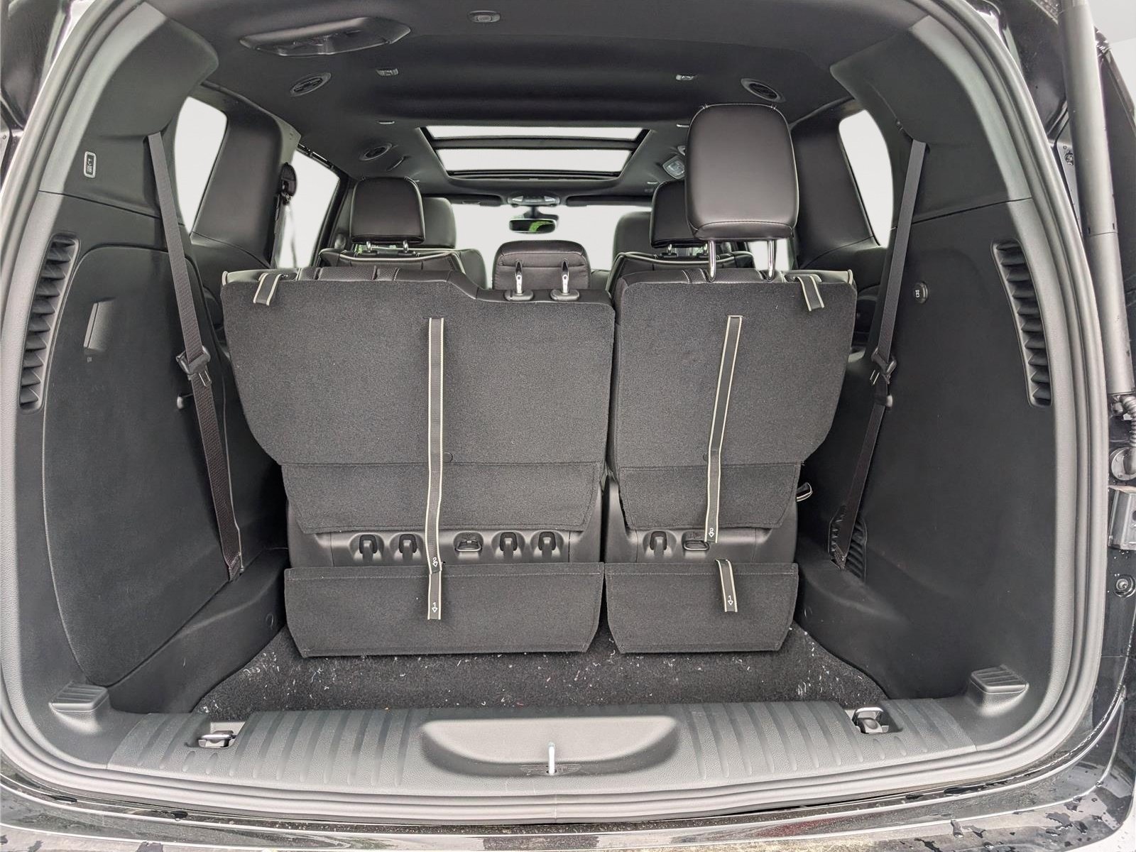 New 2027 Chrysler Pacifica Limited FWD image 10