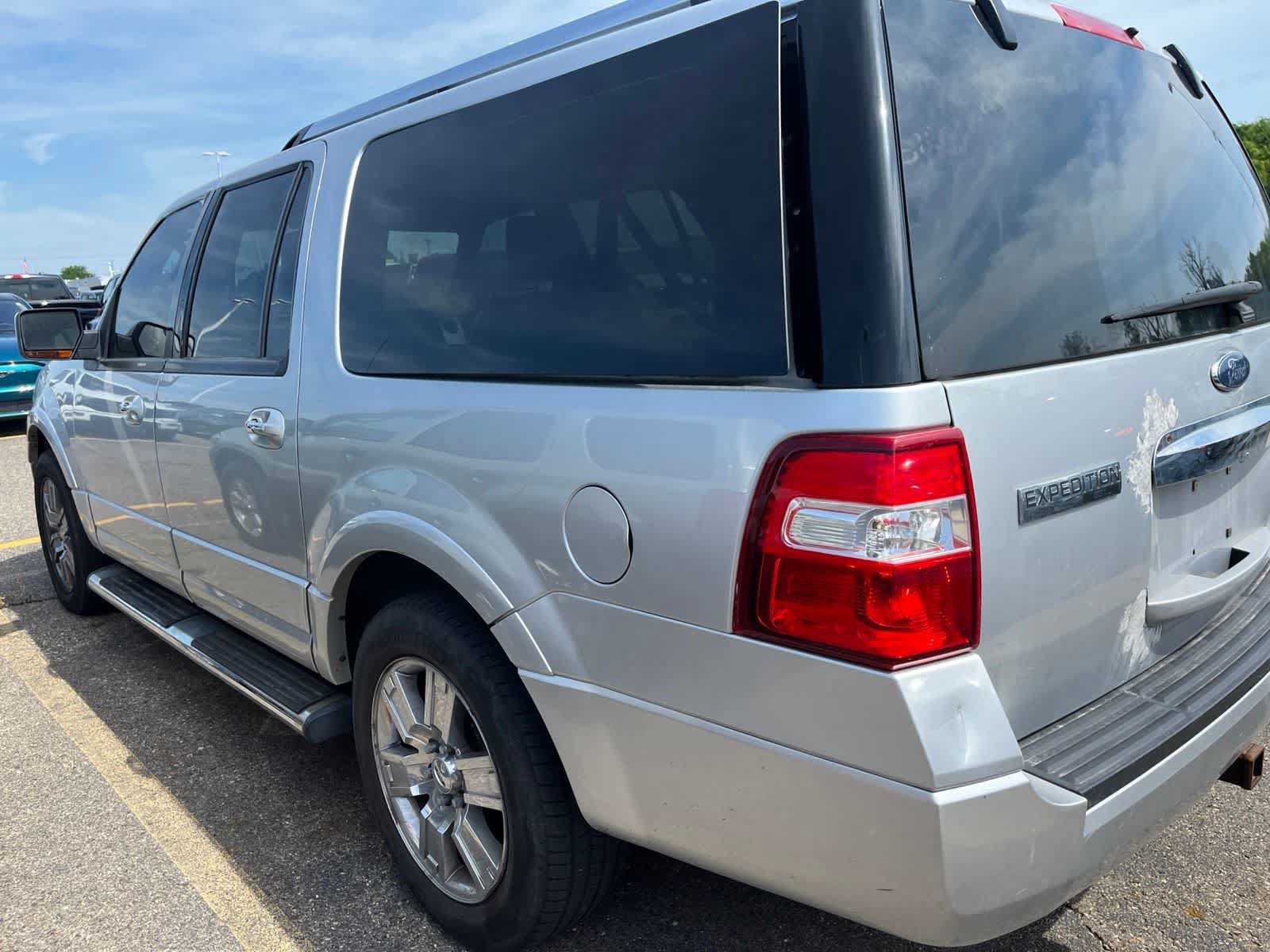 Used 2010 Ford Expedition EL Limited AWD/4WD image 10