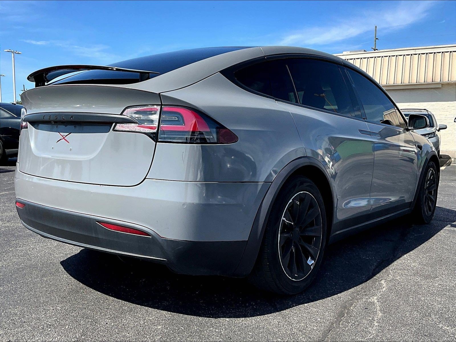 Used 2018 Tesla Model X 100D AWD/4WD image 6