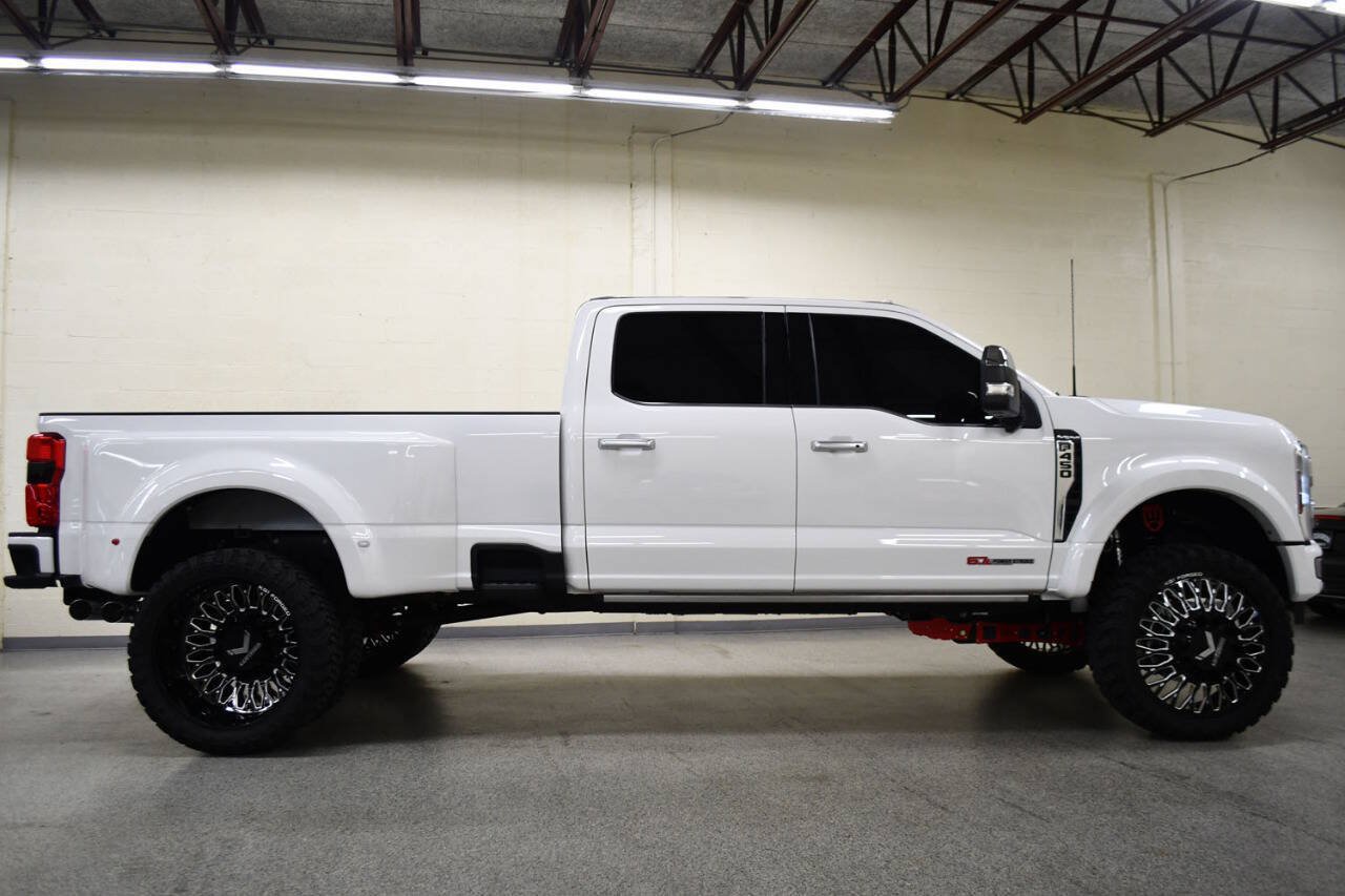 Used 2025 Ford F450 Platinum w/ Platinum Plus Package AWD/4WD image 4
