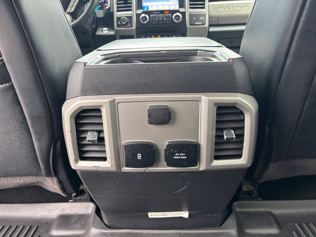Used 2019 Ford F250 Lariat w/ Lariat Ultimate Package AWD/4WD image 21