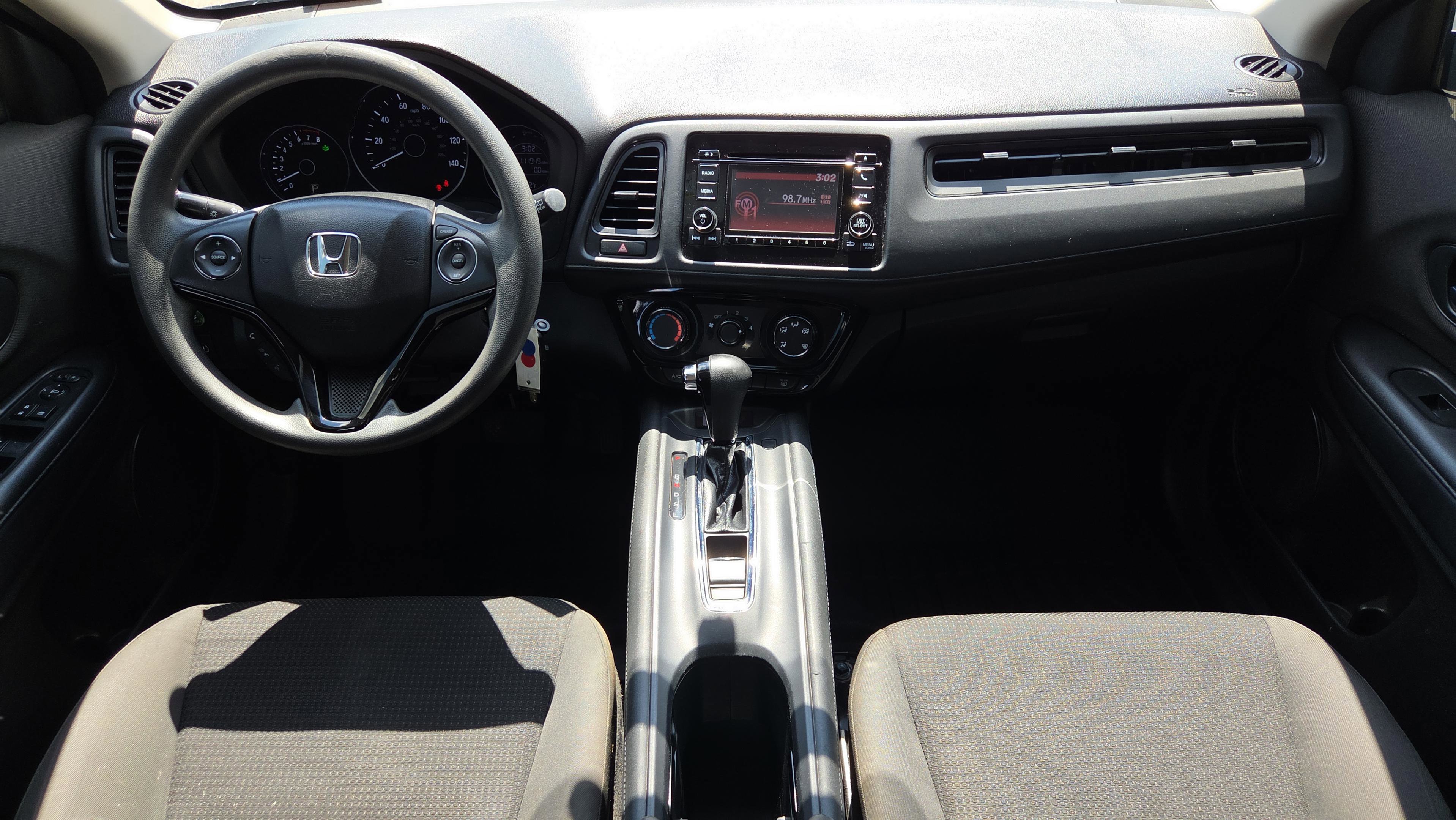 Used 2019 Honda HR-V LX image 14
