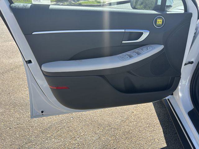 New 2025 Hyundai Sonata SE image 10