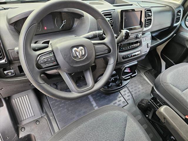 Used 2024 RAM ProMaster 2500 image 10