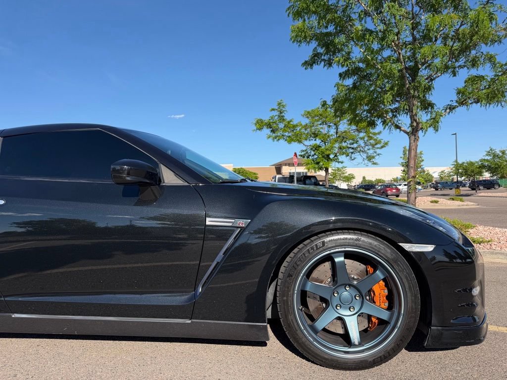 Used 2014 Nissan GT-R Premium AWD/4WD image 12