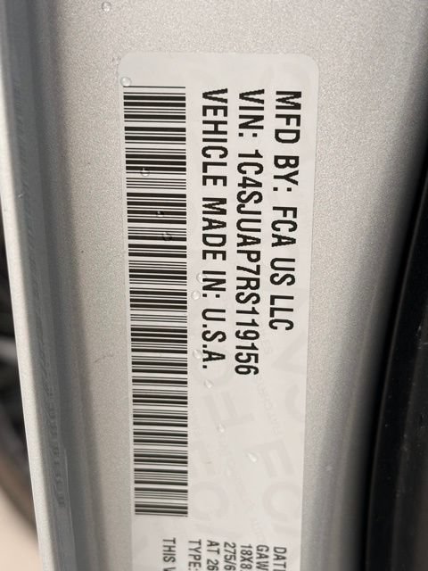 Used 2024 Jeep Wagoneer 2WD image 33